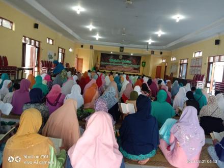 Siraman Umum 1 Maret Ruhani Srimartani